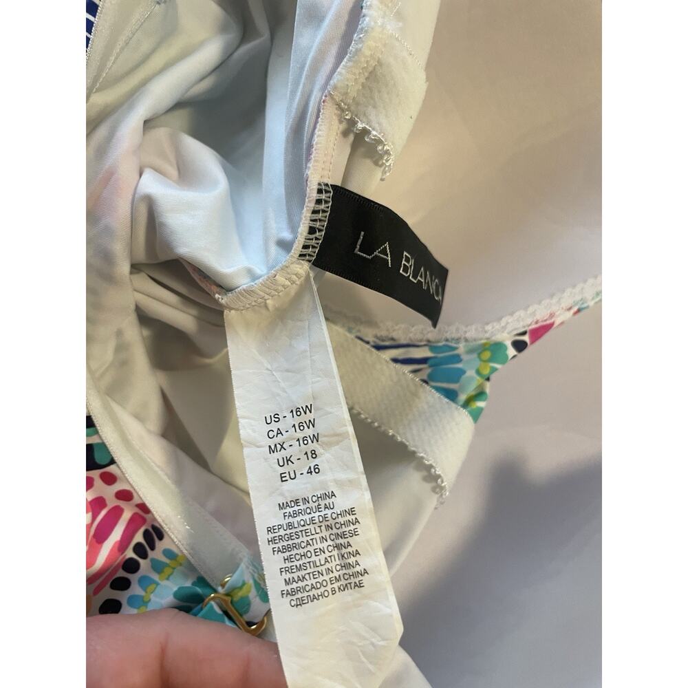 LA BLANCA WAVES OF COLOR COLORFUL RUFFLE BANDEAU ONE PIECE SIZE 16 PLUS SWIM - Picture 10 of 11